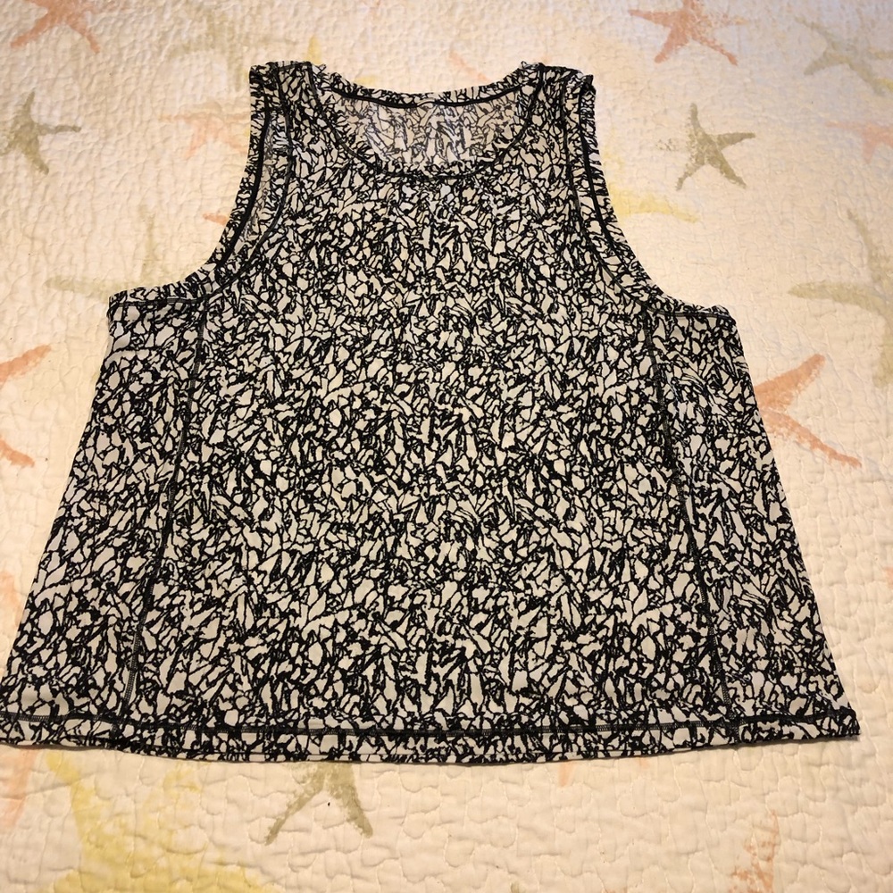 Lululemon Loose-Fitting Tank Top